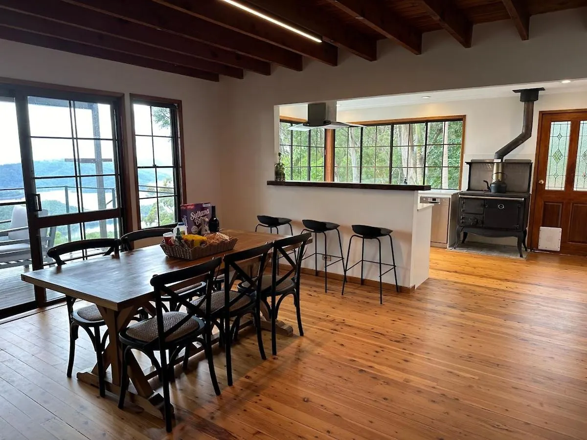 Wren Abode 3 Bedroom A-Frame Home Lower Beechmont With Breakfast Basket 0*,  Australia